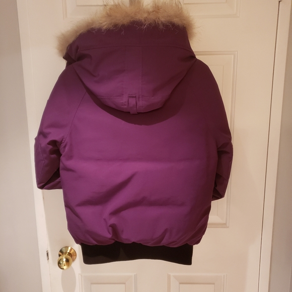 🌼SOLD🌼Canada Goose Chilliwack Bomber jacket size small, limited edition purple - Picture 9 of 15